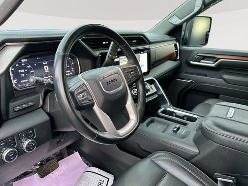 Used 2024 GMC Sierra 2500 Denali w/ Denali Reserve Package AWD/4WD image 14