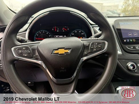 Used 2019 Chevrolet Malibu LT image 15