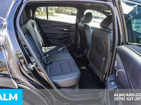 Used 2025 Buick Envista Preferred image 22