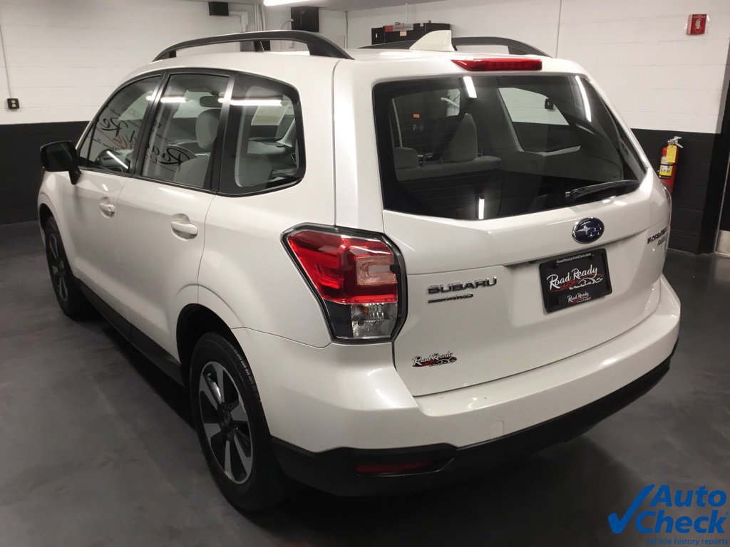 Used 2017 Subaru Forester 2.5i w/ Alloy Wheel Package AWD/4WD image 7