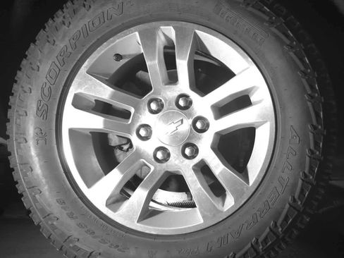 Used 2017 Chevrolet Silverado 1500 LT w/ All Star Edition image 12