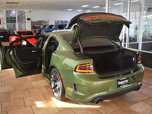 Used 2020 Dodge Charger Scat Pack image 16