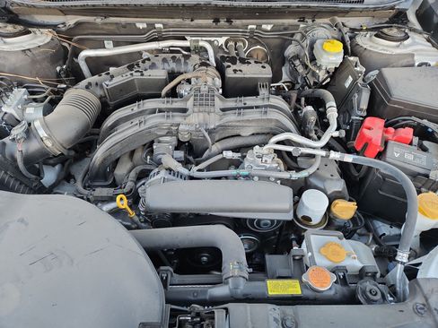 Used 2025 Subaru Outback Premium image 37