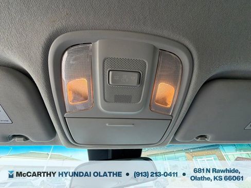 Used 2019 Kia Niro LX FWD image 28