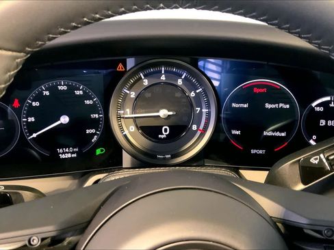 Used 2024 Porsche 911 Carrera S image 29