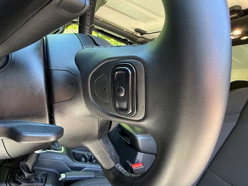 Used 2021 Jeep Wrangler Sport AWD/4WD image 12