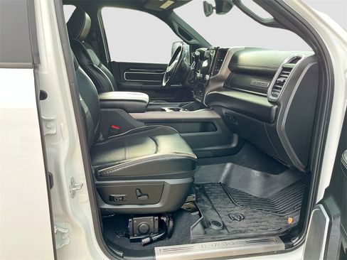 Used 2022 RAM 3500 Laramie image 26