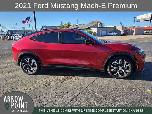Used 2021 Ford Mustang Mach-E Premium image 13