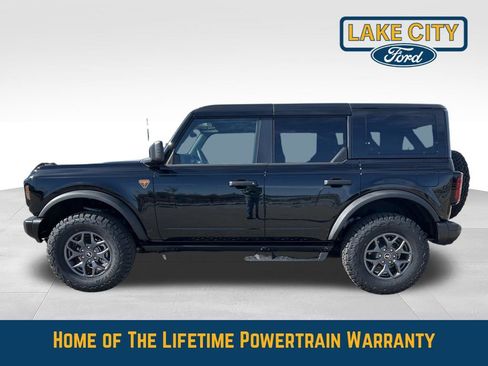 New 2025 Ford Bronco Badlands AWD/4WD image 2