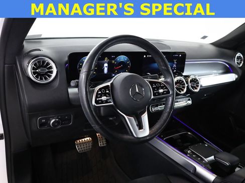 Used 2022 Mercedes-Benz GLB 250 4MATIC image 26