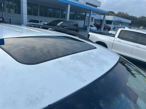 Used 2011 MAZDA CX-9 Grand Touring w/ Moonroof & Bose Audio Pkg image 3