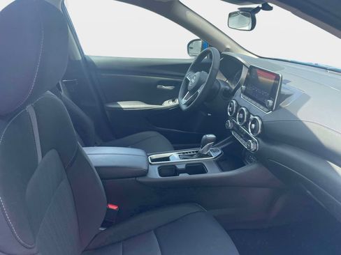 Used 2025 Nissan Sentra SV w/ All-Weather Package FWD image 10