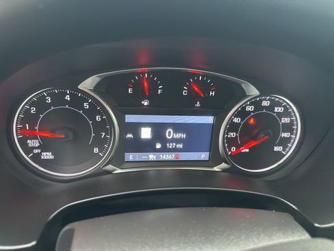 Used 2024 GMC Terrain AT4 w/ Infotainment Package II image 17