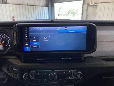 Used 2026 Jeep Wrangler Sport image 40