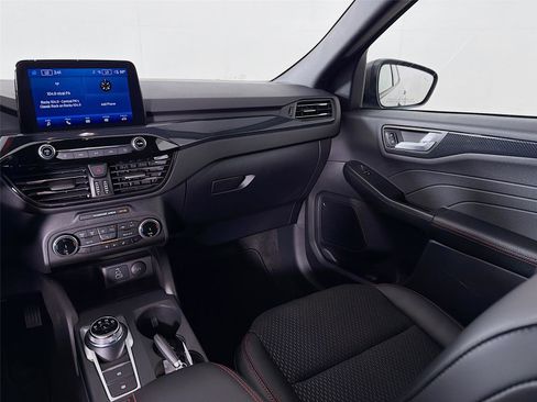 Used 2025 Ford Escape ST-Line w/ Cold Weather Package image 23