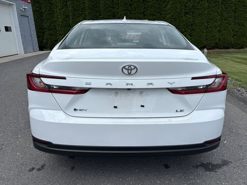 Certified 2025 Toyota Camry LE FWD image 4