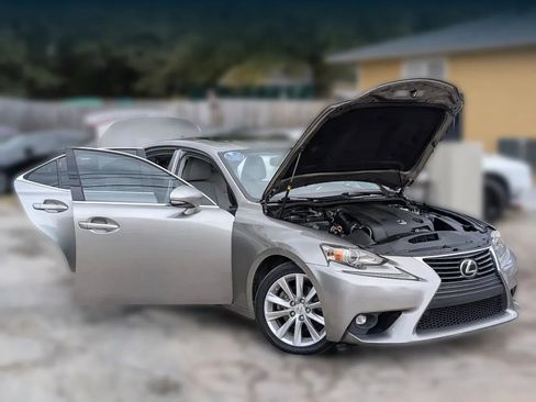 Used 2015 Lexus IS 200t image 11