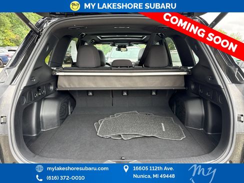 Used 2025 Subaru Forester Premium AWD/4WD image 12