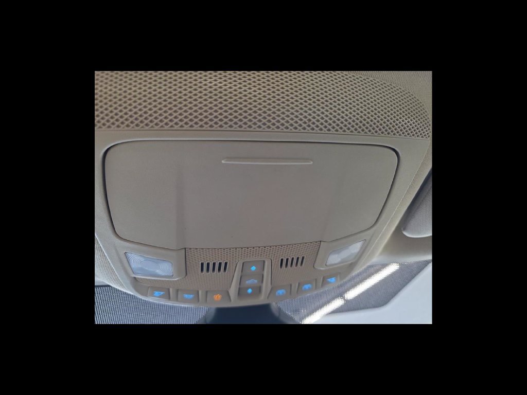 Used 2020 Ford Edge SEL w/ Convenience Package FWD image 25