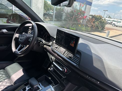 Used 2022 Audi SQ5 Premium Plus AWD/4WD image 11