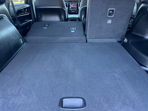 New 2025 Jeep Grand Cherokee Laredo X w/ Luxury Tech Group I image 15