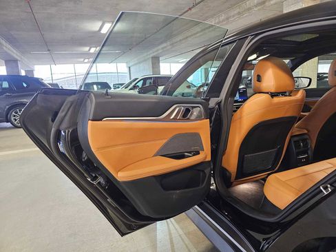 Used 2023 BMW i4 eDrive35 RWD image 34
