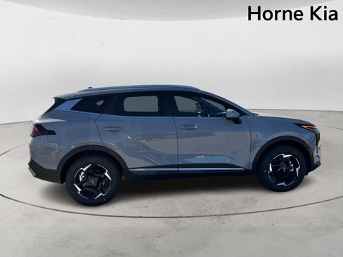 New 2026 Kia Sportage EX image 3