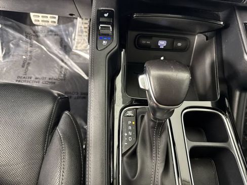 Used 2022 Kia Telluride SX w/ Nightfall Edition Package AWD/4WD image 19