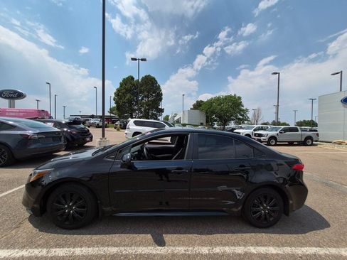 Used 2024 Toyota Corolla LE FWD image 9