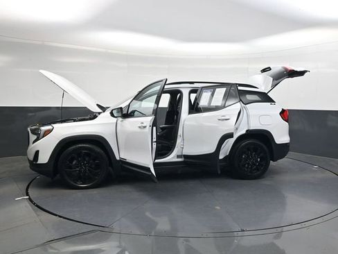 Used 2021 GMC Terrain SLE w/ Elevation Edition image 37