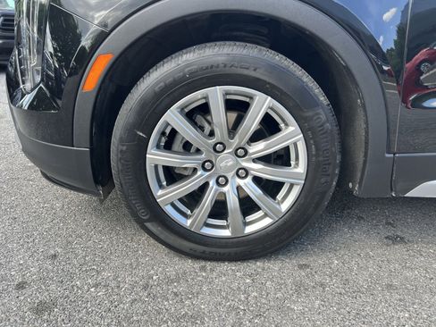 Used 2023 Cadillac XT4 Premium Luxury w/ Technology Package AWD/4WD image 12