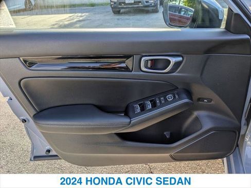 Certified 2024 Honda Civic Touring image 12