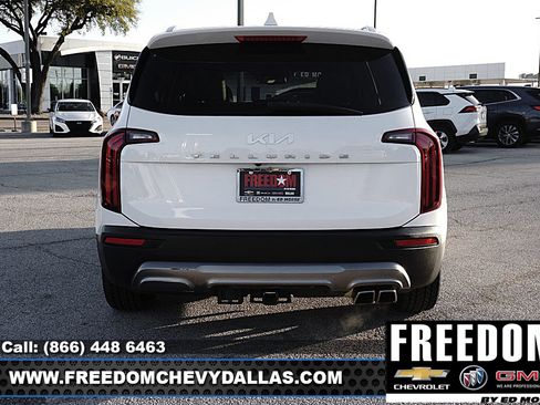 Used 2022 Kia Telluride EX w/ EX Premium Package image 39