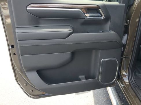 Certified 2024 Chevrolet Silverado 1500 LT AWD/4WD image 13