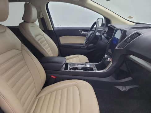 Used 2024 Ford Edge SEL image 21