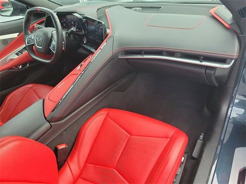 Used 2021 Chevrolet Corvette Stingray Preferred Conv w/ 2LT image 21