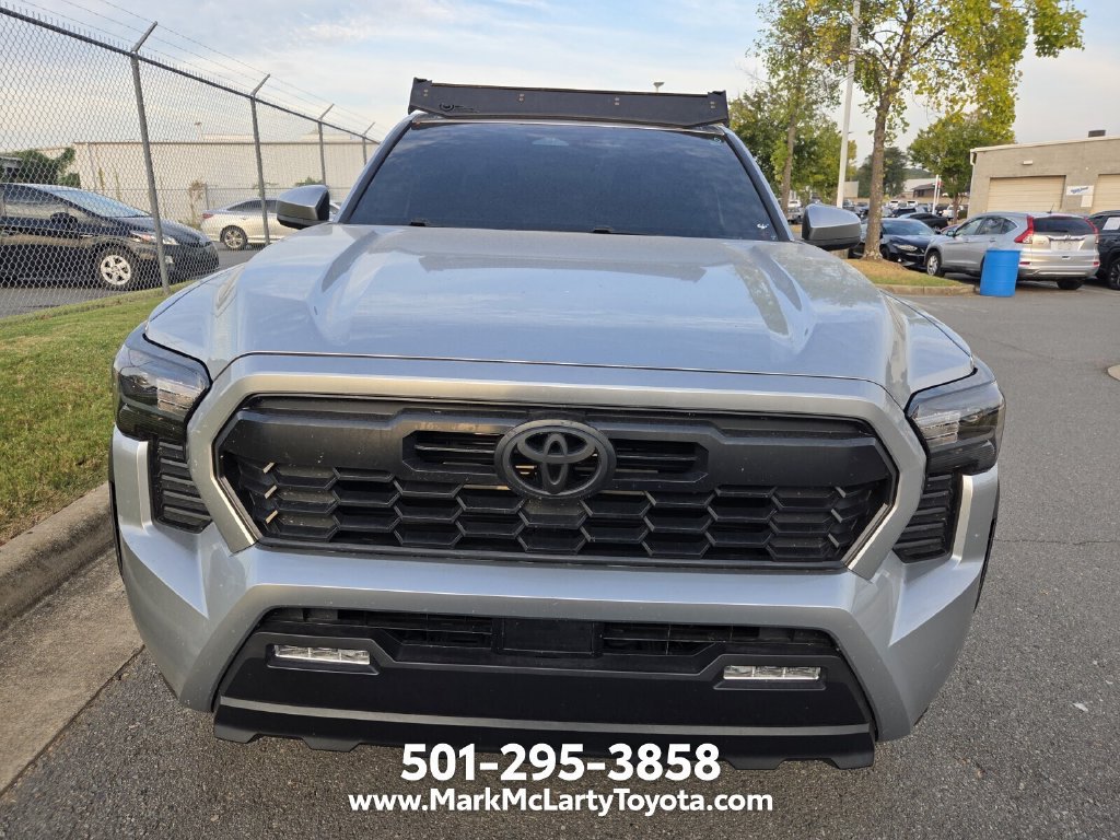 Used 2024 Toyota Tacoma TRD Off-Road AWD/4WD image 2