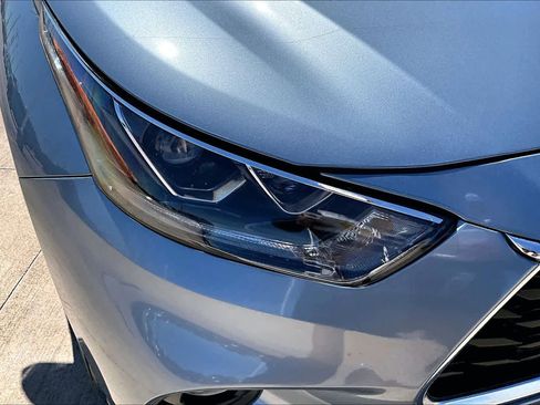 Used 2024 Toyota Highlander Platinum image 28