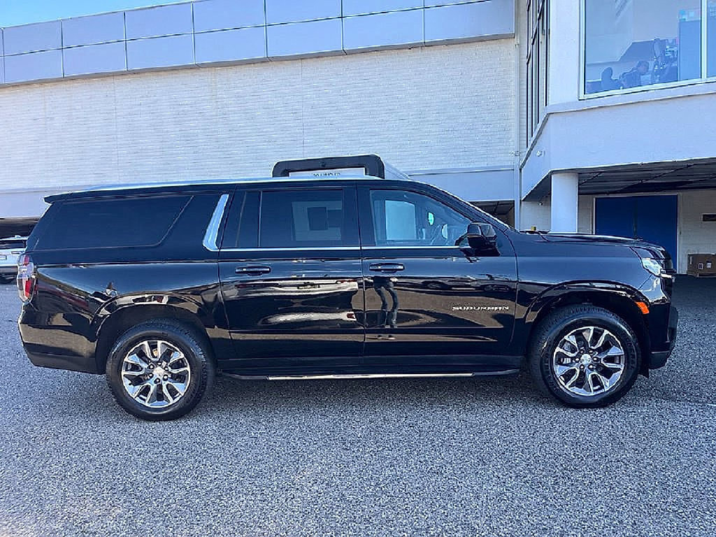 Used 2023 Chevrolet Suburban LS w/ Driver Alert Package AWD/4WD image 27
