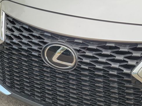 Used 2023 Lexus IS 300 w/ Comfort Package RWD image 6