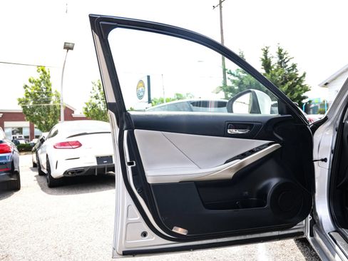 Used 2015 Lexus IS 250 AWD w/ Navigation System Package image 23