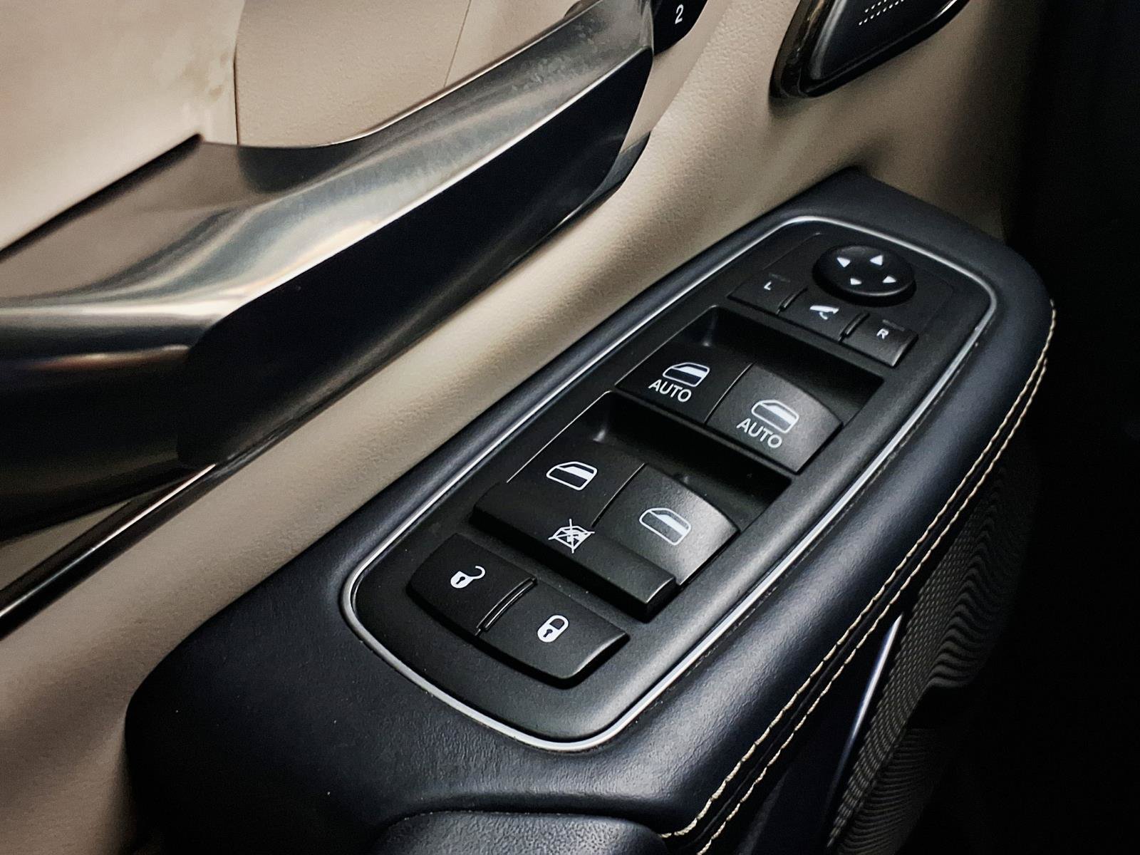 Used 2019 RAM 1500 Limited RWD image 18