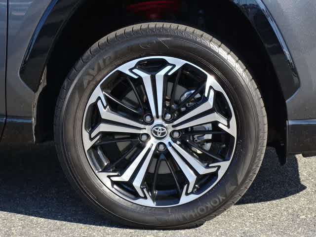 Certified 2024 Toyota RAV4 XSE w/ Premium Package AWD/4WD image 8
