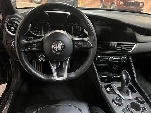 Used 2021 Alfa Romeo Giulia Ti Sport image 20