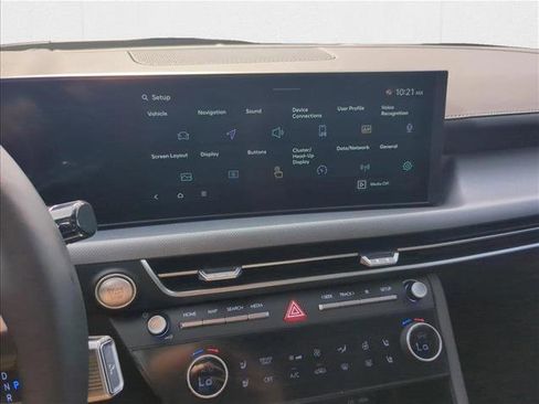 New 2025 Hyundai Sonata Limited image 16