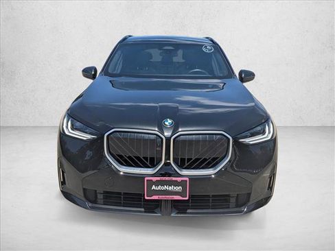 Used 2025 BMW X3 xDrive30 AWD/4WD image 2