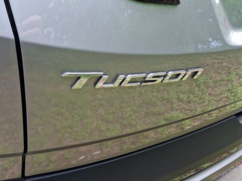 Used 2024 Hyundai Tucson Limited AWD/4WD image 5