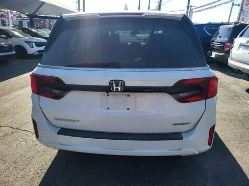 Used 2025 Honda Odyssey Sport-L image 5
