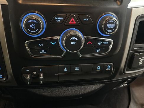 Used 2016 RAM 1500 Big Horn image 25