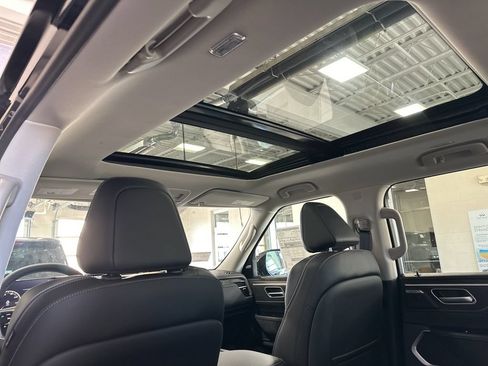 New 2026 INFINITI QX80 Luxe w/ Cargo Package AWD/4WD image 33